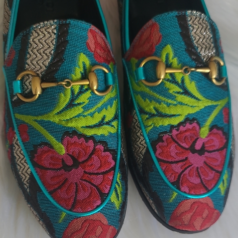 Gucci Tapastry Brocade Nappa Silk Blue and Pink Floral Horsebit Loafers Size 37 - Picture 3 of 6